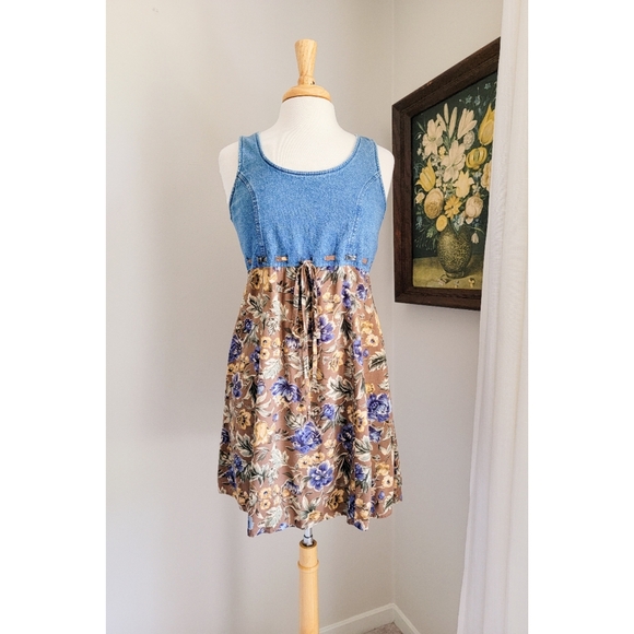 90s Denim Floral Tie Waist Scoop Neck 1990s Vintage Mini Dress - Picture 4 of 15